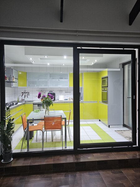 Bragadiru, Prelungirea Ghencea, duplex complet, 10 camere, teren 970 mp,
